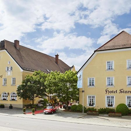 Hotel Gutsgasthof Stangl ファターシュテッテン エクステリア 写真