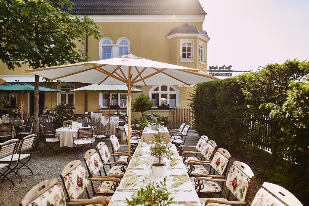 Hotel Gutsgasthof Stangl ファターシュテッテン エクステリア 写真