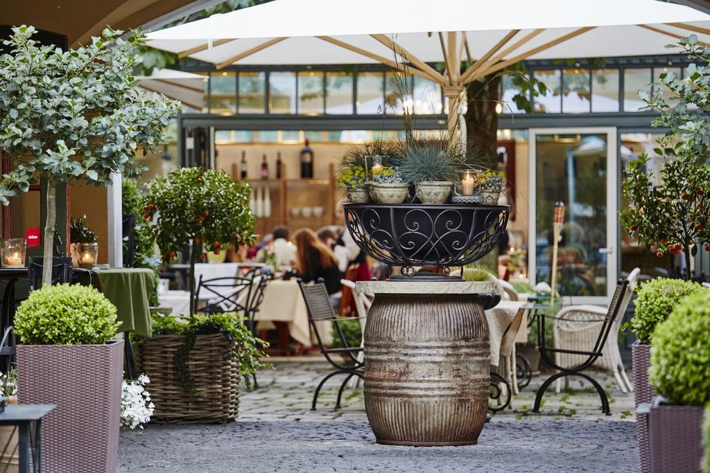 Hotel Gutsgasthof Stangl ファターシュテッテン エクステリア 写真