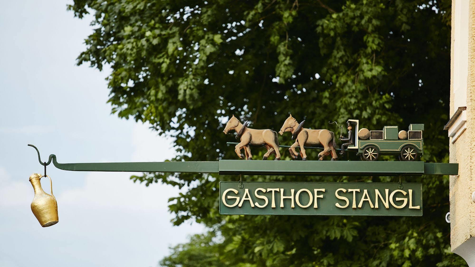 Hotel Gutsgasthof Stangl ファターシュテッテン エクステリア 写真